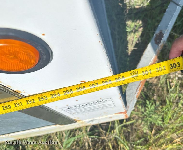 image for item EG6631 2001 AlleyCat RSWT500 Recycling recycling trailer