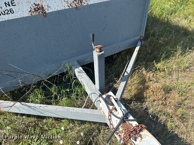 image for item EG6631 2001 AlleyCat RSWT500 Recycling recycling trailer