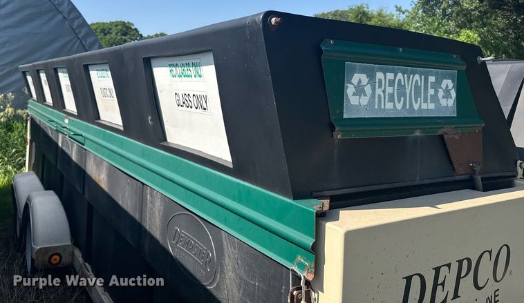 image for item EG6633 2002 AlleyCat RSWT Recycling recycling trailer