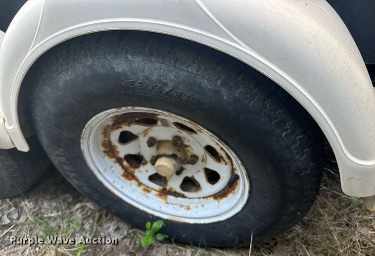 image for item EG6633 2002 AlleyCat RSWT Recycling recycling trailer