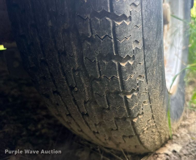 image for item EG6633 2002 AlleyCat RSWT Recycling recycling trailer