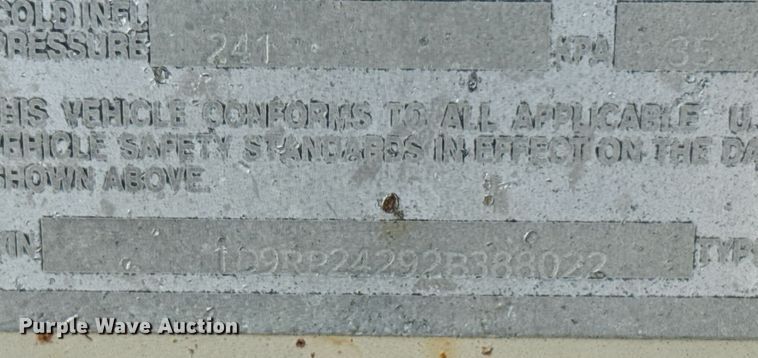 image for item EG6633 2002 AlleyCat RSWT Recycling recycling trailer