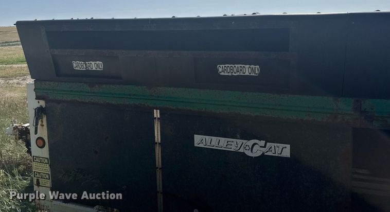 image for item EG6634 2001 AlleyCat RSWT-50 Recycling recycling trailer