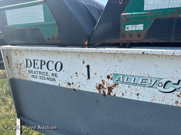 image for item EG6634 2001 AlleyCat RSWT-50 Recycling recycling trailer