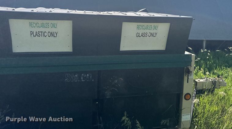 image for item EG6635 2002 AlleyCat RSWT-30 Recycling recycling trailer