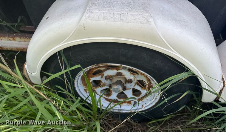 image for item EG6635 2002 AlleyCat RSWT-30 Recycling recycling trailer