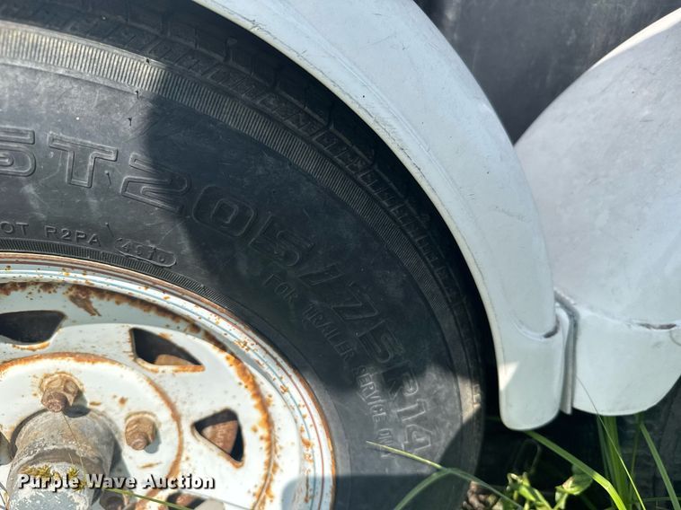 image for item EG6636 2005 AlleyCat RSWT300 recycling trailer