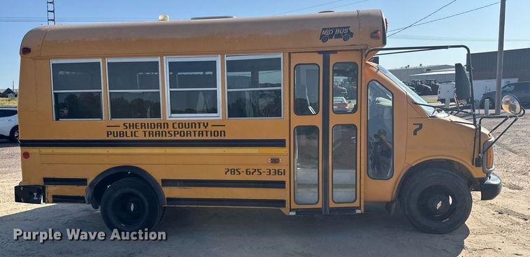 image for item EG6657 1998 Chevrolet Express G3500  school bus