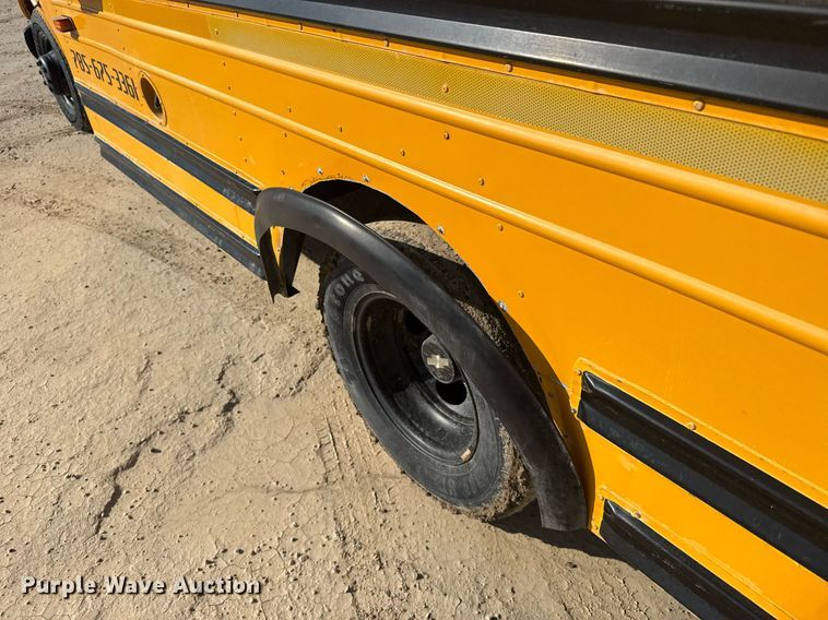 image for item EG6657 1998 Chevrolet Express G3500  school bus