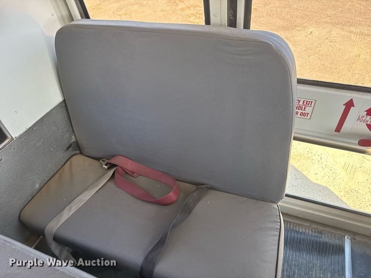 image for item EG6657 1998 Chevrolet Express G3500  school bus