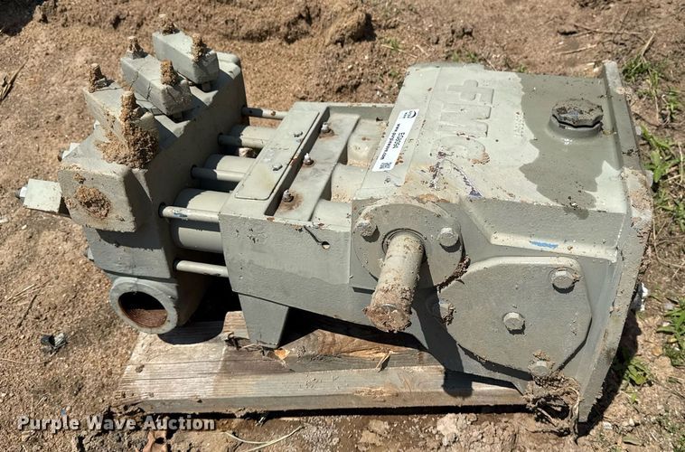 image for item EG8094 2003 Bean 4072100TX pump