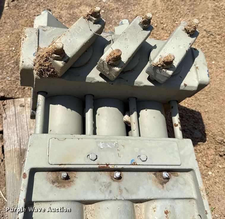 image for item EG8094 2003 Bean 4072100TX pump