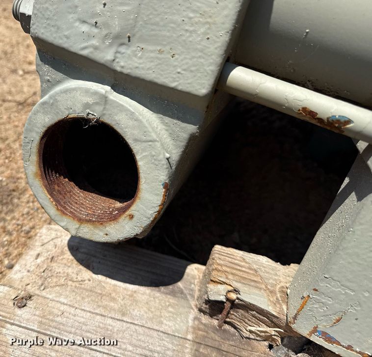 image for item EG8094 2003 Bean 4072100TX pump