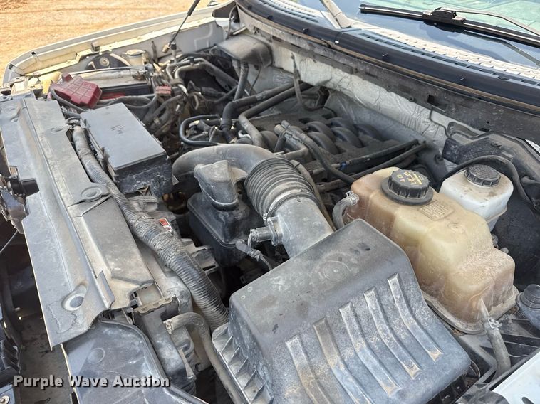 image for item EG8095 2011 Ford F150 SuperCrew pickup truck