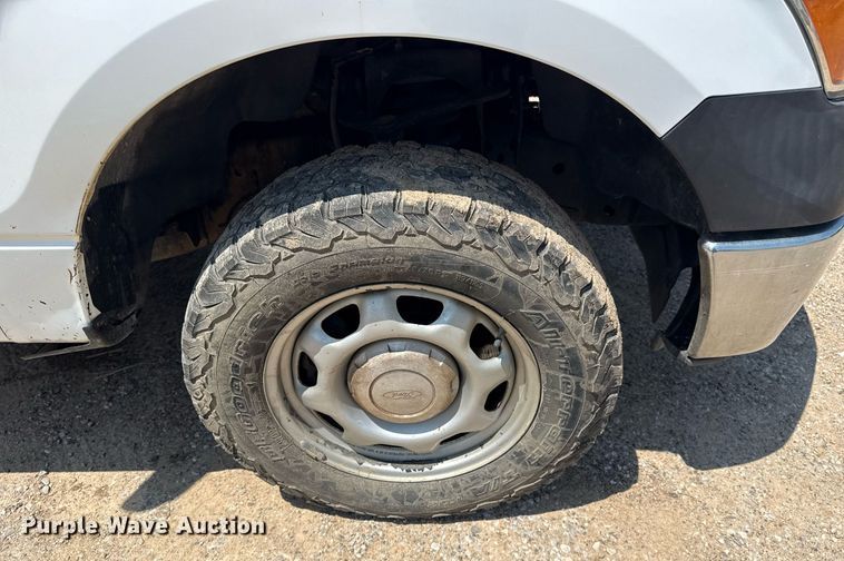 image for item EG8095 2011 Ford F150 SuperCrew pickup truck