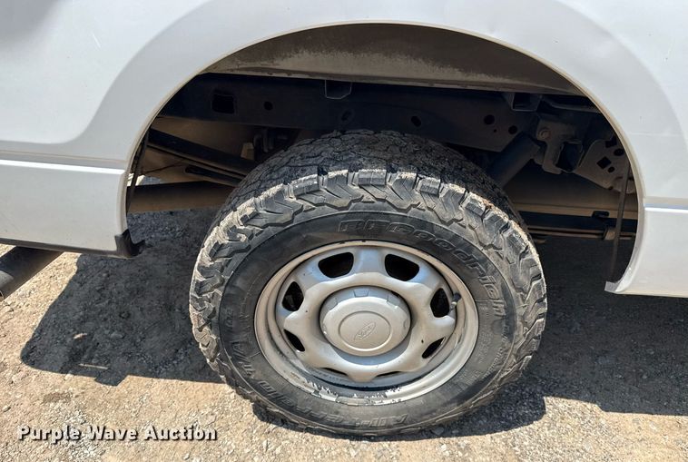 image for item EG8095 2011 Ford F150 SuperCrew pickup truck