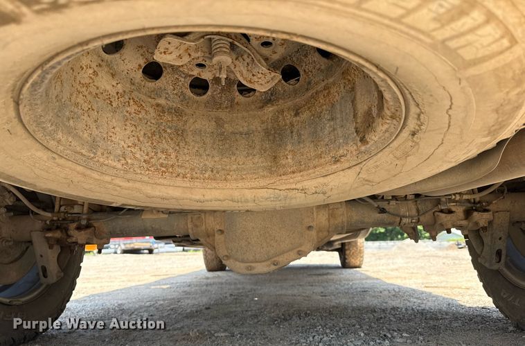 image for item EG8095 2011 Ford F150 SuperCrew pickup truck