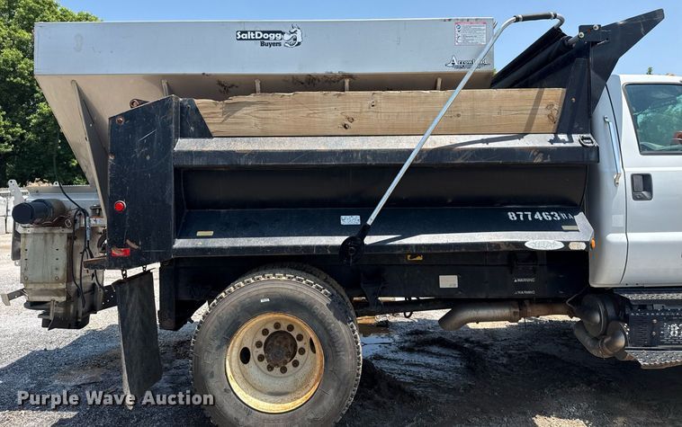 image for item EG8096 2011 Ford F750 Super Duty dump truck