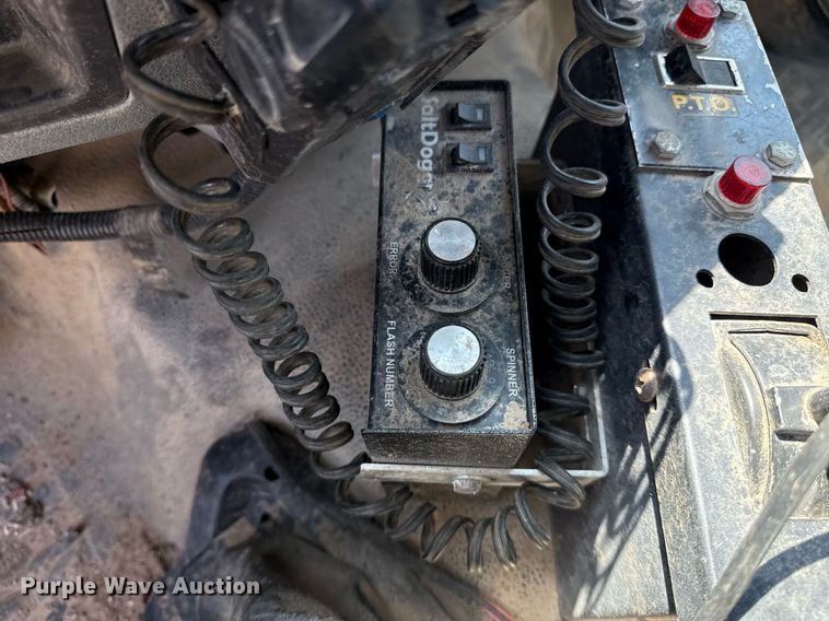 image for item EG8096 2011 Ford F750 Super Duty dump truck