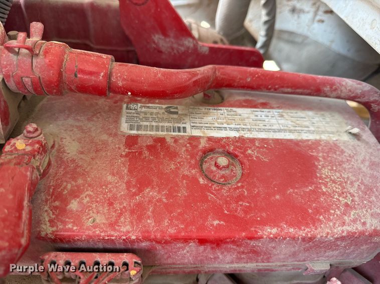 image for item EG8096 2011 Ford F750 Super Duty dump truck