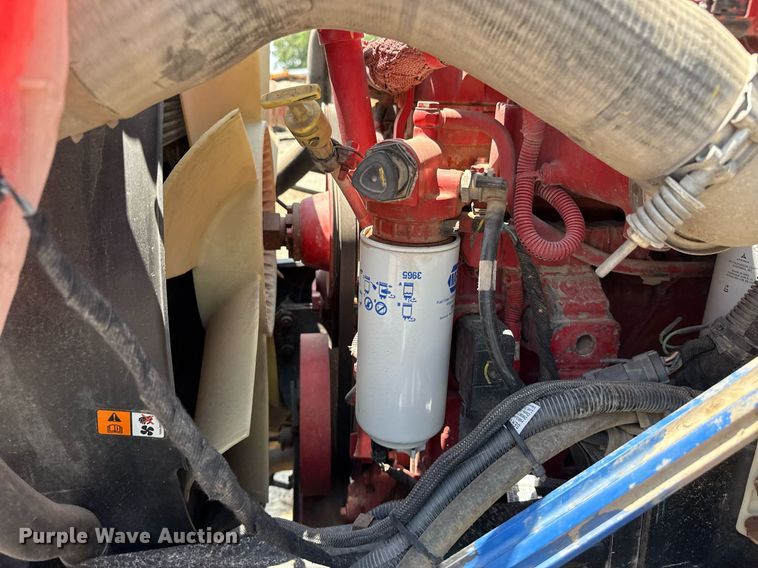 image for item EG8096 2011 Ford F750 Super Duty dump truck