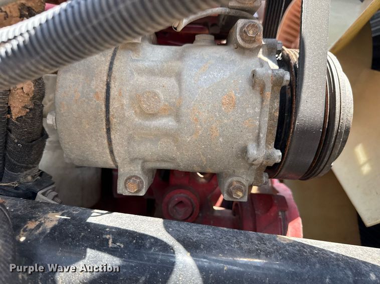 image for item EG8096 2011 Ford F750 Super Duty dump truck