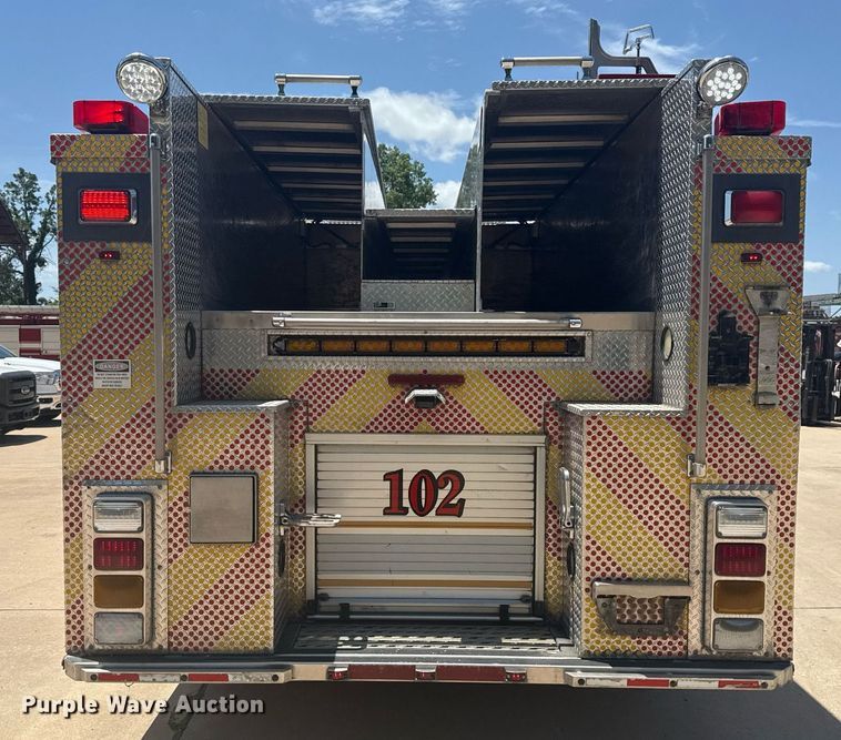 image for item EG8124 2007 Spartan Gladiator pumper fire truck