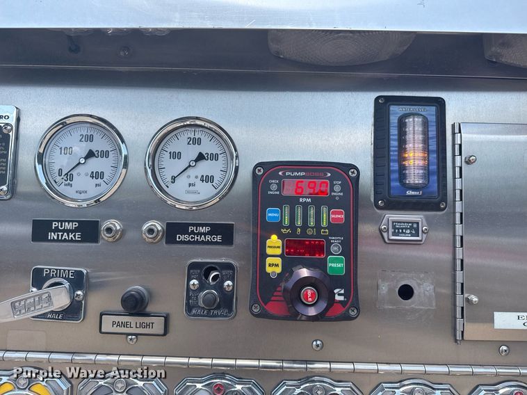 image for item EG8124 2007 Spartan Gladiator pumper fire truck