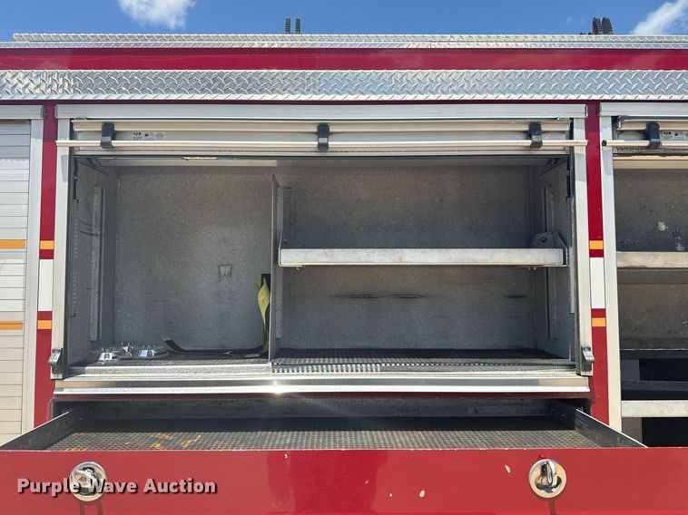 image for item EG8124 2007 Spartan Gladiator pumper fire truck