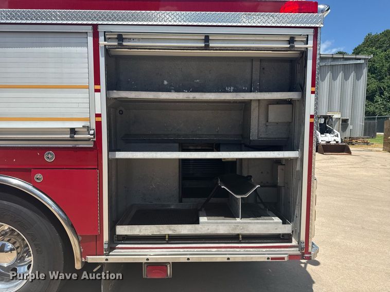 image for item EG8124 2007 Spartan Gladiator pumper fire truck