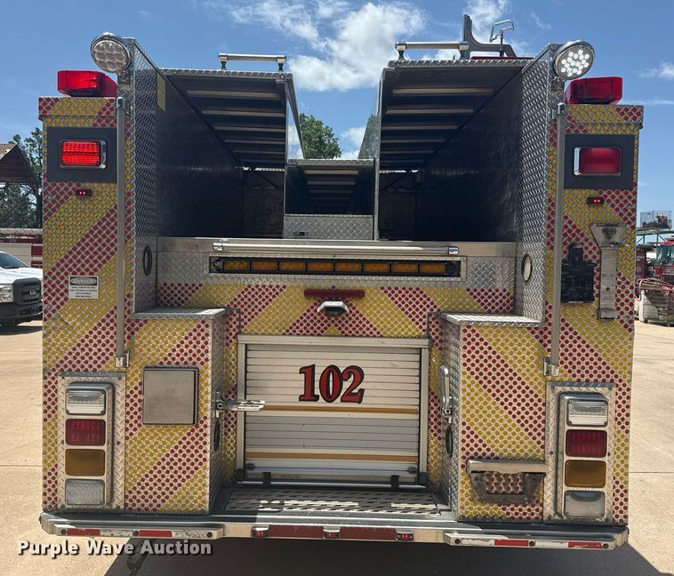 image for item EG8124 2007 Spartan Gladiator pumper fire truck