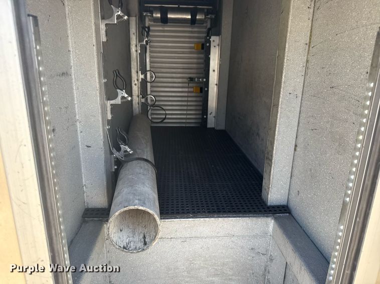 image for item EG8124 2007 Spartan Gladiator pumper fire truck