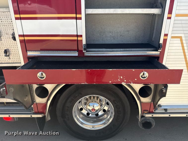 image for item EG8124 2007 Spartan Gladiator pumper fire truck