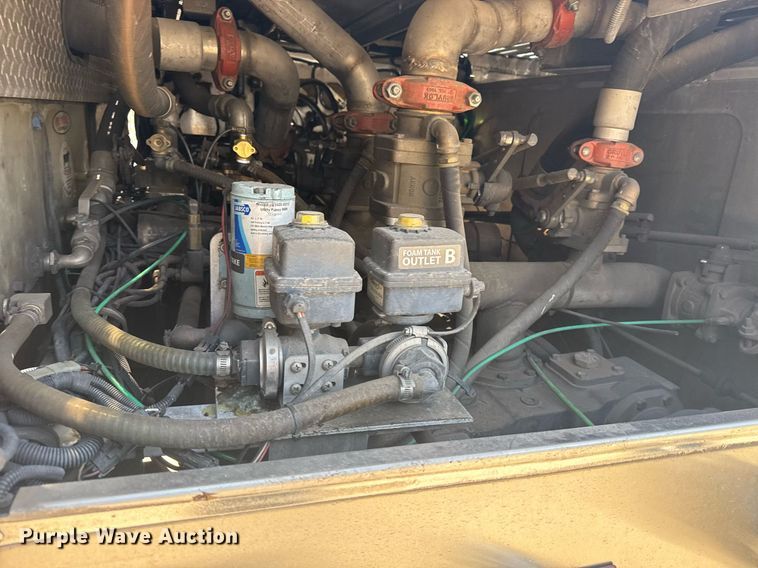 image for item EG8124 2007 Spartan Gladiator pumper fire truck