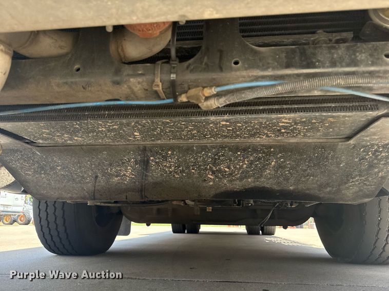 image for item EG8124 2007 Spartan Gladiator pumper fire truck