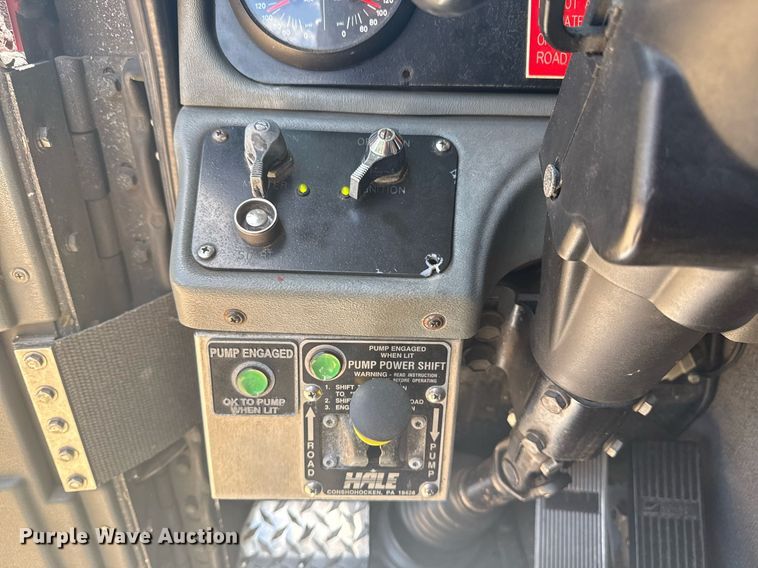 image for item EG8124 2007 Spartan Gladiator pumper fire truck