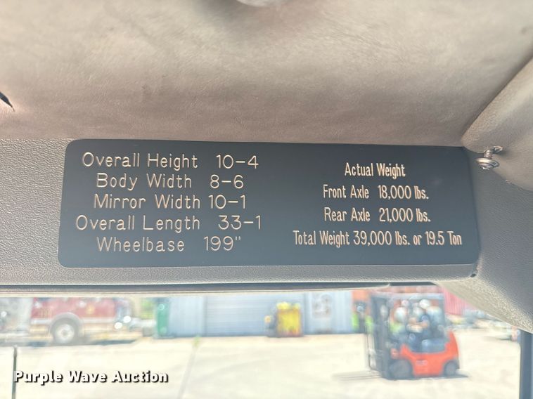 image for item EG8124 2007 Spartan Gladiator pumper fire truck