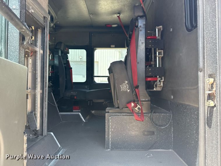 image for item EG8124 2007 Spartan Gladiator pumper fire truck