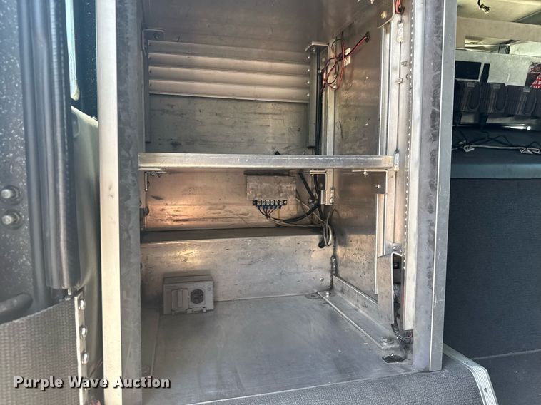 image for item EG8124 2007 Spartan Gladiator pumper fire truck