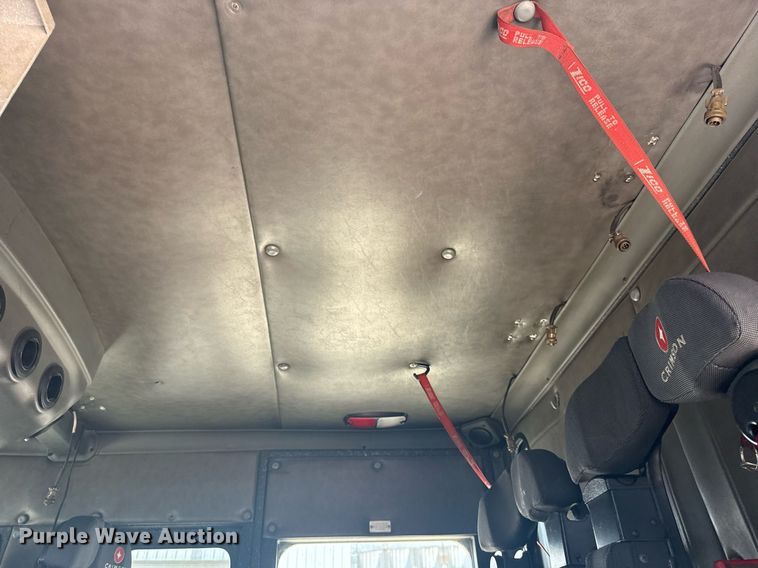 image for item EG8124 2007 Spartan Gladiator pumper fire truck