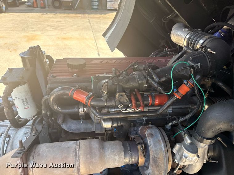 image for item EG8124 2007 Spartan Gladiator pumper fire truck