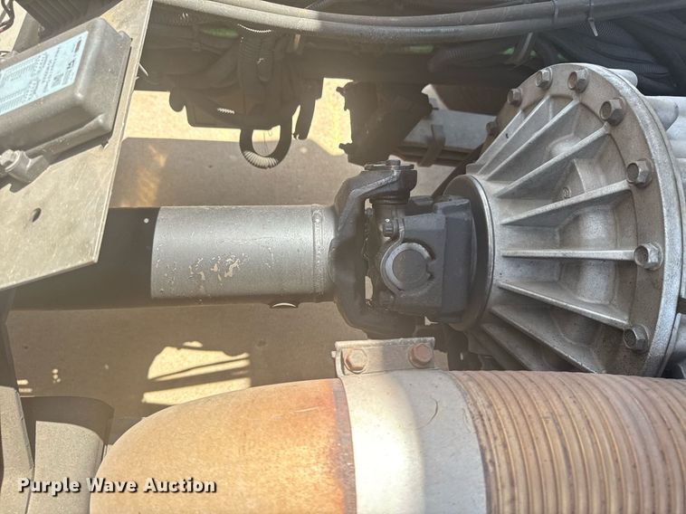 image for item EG8124 2007 Spartan Gladiator pumper fire truck