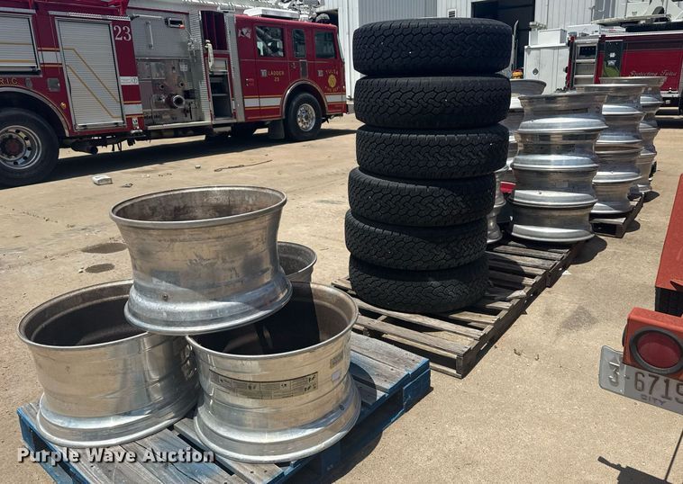 image for item EG8128 Approximately 39 wheels