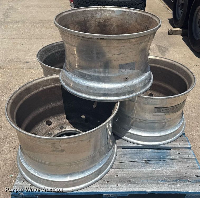 image for item EG8128 Approximately 39 wheels