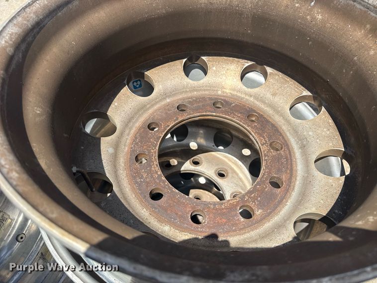 image for item EG8128 Approximately 39 wheels