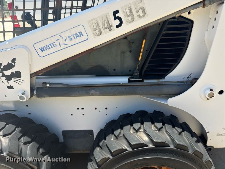 image for item EG8129 1994 Bobcat 853 MACH skid steer loader