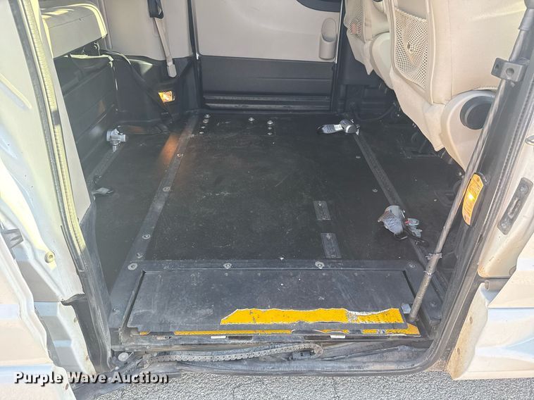 image for item EG8133 2019 Dodge Grand Caravan handicap accessible van