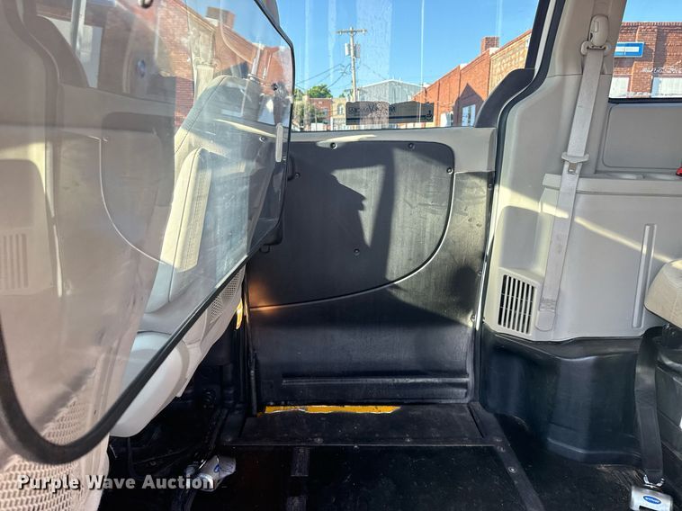 image for item EG8133 2019 Dodge Grand Caravan handicap accessible van