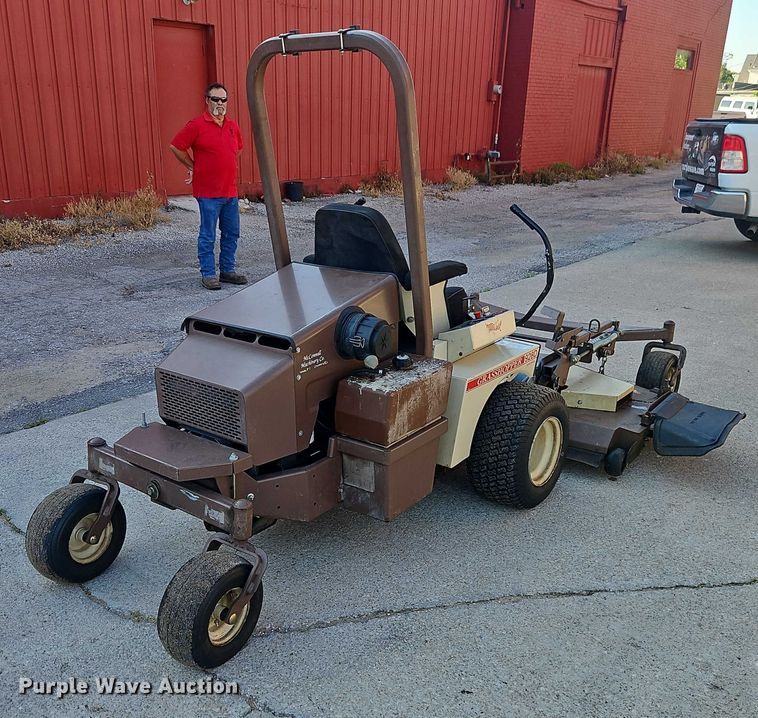 image for item EJ0166 Grasshopper 928D ZTR lawn mower