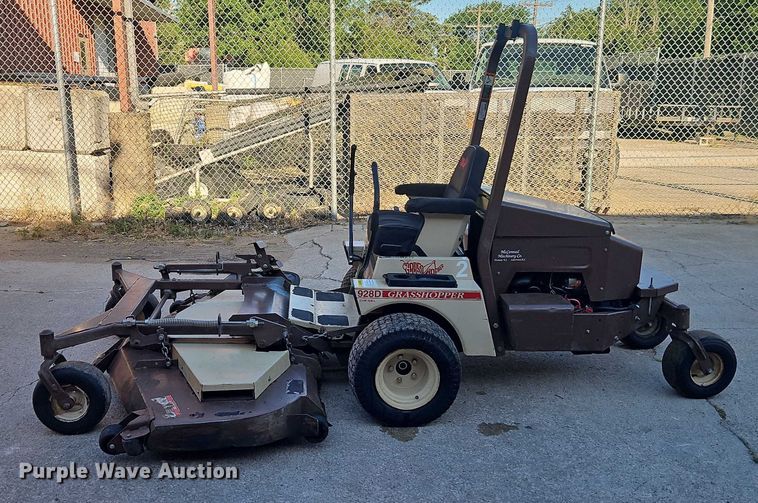 image for item EJ0166 Grasshopper 928D ZTR lawn mower